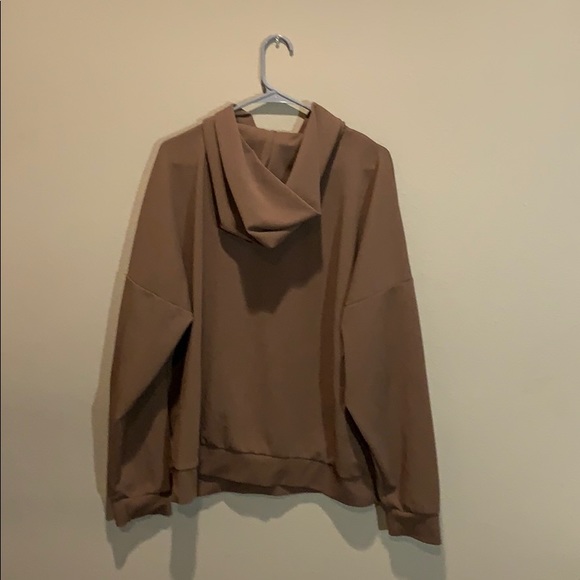 Men’s Hoodie. (Brand New Condition) - Picture 2 of 2